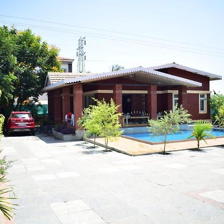 3Bhk Villa ロナバラ エクステリア 写真