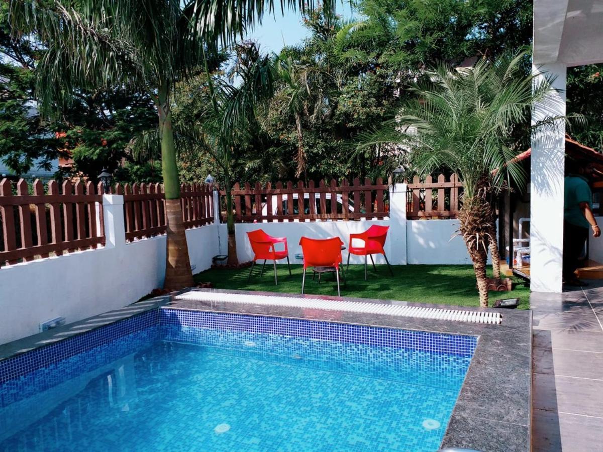 3Bhk Villa ロナバラ エクステリア 写真