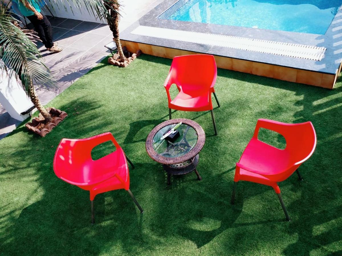 3Bhk Villa ロナバラ エクステリア 写真
