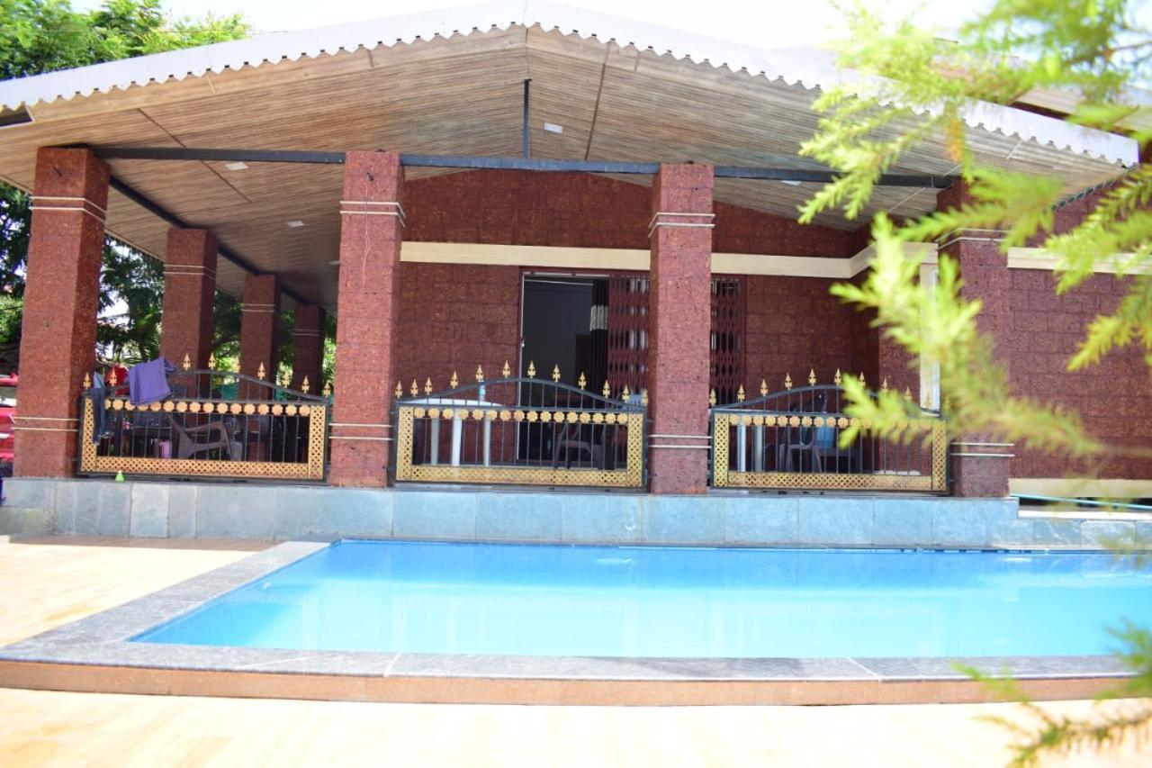 3Bhk Villa ロナバラ エクステリア 写真